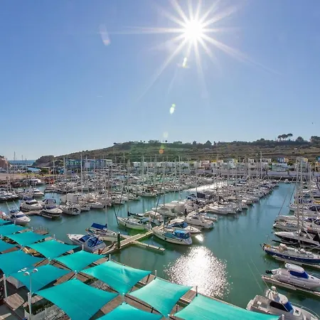 Marina De Orada - 2-bed With Huge Pool Albufeira