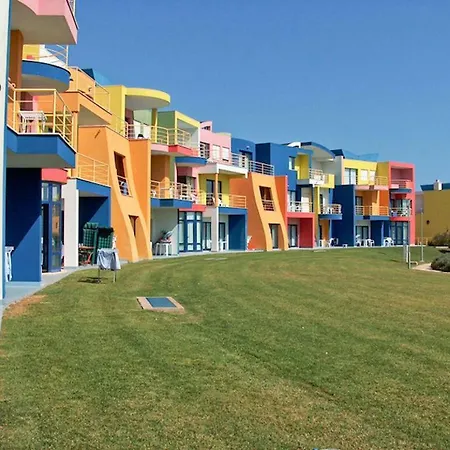 Marina De Orada - 2-bed With Huge Pool * Albufeira